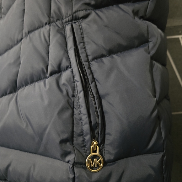 Michael Kors Navy Quilted Down-Style Vest with Gold Hardware - Picture 7 of 8